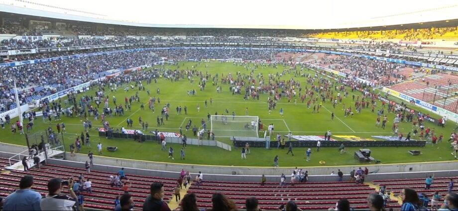 No es eliminar a las porras, es simplemente comportarnos en el estadio: Miguel Herrera / Foto: Captura