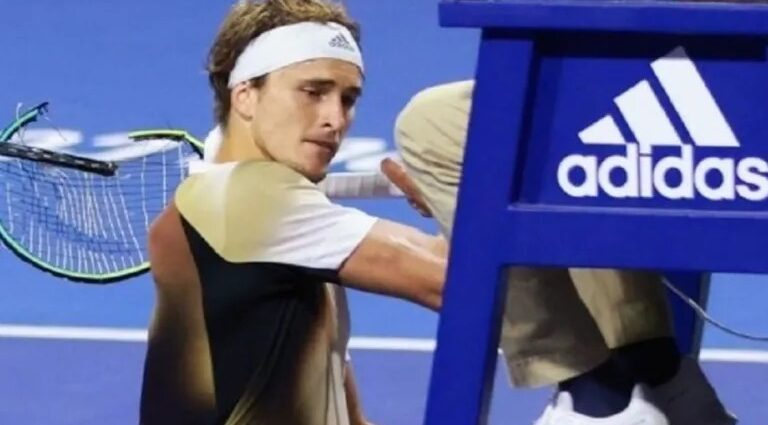 Dura sanción a tenista que golpeó silla de juez / Foto: Internet